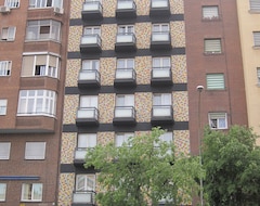 Khách sạn Isis Hotel (Madrid, Tây Ban Nha)