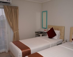 Khách sạn Aruuman Hotel Simpanglima Semarang (Semarang, Indonesia)