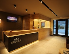 Appartement Hotel Erlhof Deluxe (Ahrntal, İtalya)