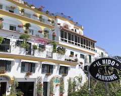 Khách sạn Il Nido (Amalfi, Ý)