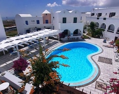 Otel New Haroula (Fira, Yunanistan)