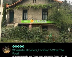 Khách sạn La Mirabelle-Casteil (Casteil, Pháp)