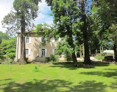 Bed & Breakfast La Maison Jaffran (Berzème, Francuska)