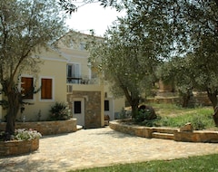 Hotel Gera'S Olive Grove - Elaionas Lesvou (Gera, Greece)