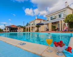 Căn hộ có phục vụ Garbis Villas & Apartments (Lourdata, Hy Lạp)