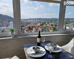 Hele huset/lejligheden Luxury Apartment With A Stunning View (Tuzla, Bosnien-Hercegovina)
