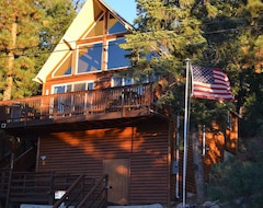 Cijela kuća/apartman Cozy Hideaway With Incredible Views (Big Bear Lake, Sjedinjene Američke Države)