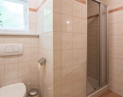 Khách sạn Holiday Apartment W 9/1 Bedroom / Shower / Toilet - Holiday House Hotel Post (Großkirchheim, Áo)