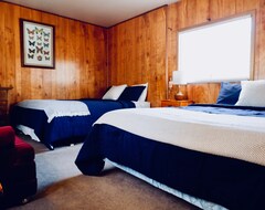 Otel Oak Knoll Lodge (Big Bear Lake, ABD)