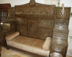 Hotel Orient House (Hama, Syria)