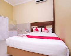 Hotel OYO 1506 Shabrina 2 Syariah (Surakarta, Indonezija)