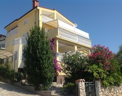 Hotel Villa Manja (Pirovac, Kroatien)