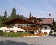 Khách sạn Eiserne Hand (Fieberbrunn, Áo)