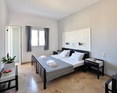 Hotel Habitación doble de Anna a 50 metros del mar (Chersonissos, Grecia)