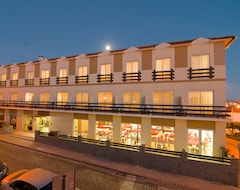 Hotel Miramar - São Pedro de Moel (São Pedro de Moel, Portekiz)