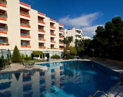 Oasis Hotel Apartments (Glyfada, Greece)