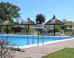 Khách sạn Complejo Turistico Flores (Trinidad, Uruguay)