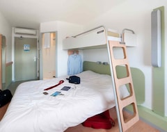 Hotel ibis budget Poitiers Sud (Poitiers, France)