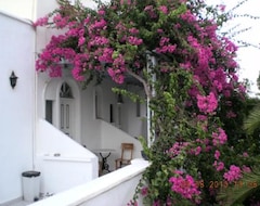 Hotel Zenovia Villa (Perissa, Grecia)