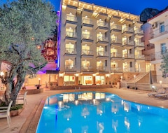 Khách sạn Kas Artemis Hotel (Kas, Thổ Nhĩ Kỳ)