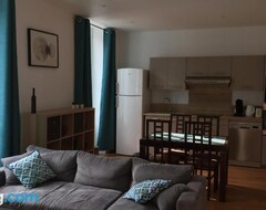 Cijela kuća/apartman Magnifique Et Lumineux Appartement Au Coeur Du Sancy (St.-Nectaire, Francuska)