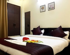 Hotel OYO Premium Medanta II (Gurgaon, India)