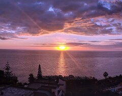 Khách sạn Shearwaters - Sounds Of The Sea (Funchal, Bồ Đào Nha)