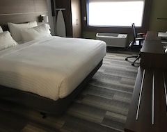 Hotel Days Inn And Suites Naples Fl (Naples, USA)