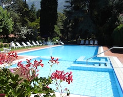 Hotelli Villa Sopri (Malcesine, Italia)