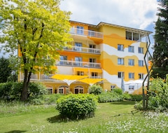 Khách sạn Das Moser - Hotel am See (Drobollach, Áo)