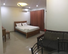 Hotel Sathya Inn (Guruvayoor, India)