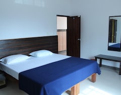 Khách sạn Bright Inn Comforts (Madikeri, Ấn Độ)