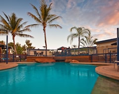 Khách sạn Potshot Hotel Resort (Exmouth, Úc)