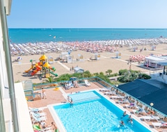 Hotel Touring (Caorle, Italien)