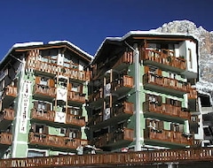 Khách sạn La Montanara (San Martino di Castrozza, Ý)