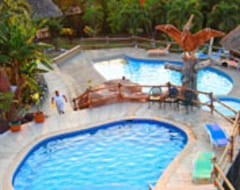 Hotel Cahal Pech Village Resort (San Ignacio, Belize)