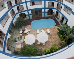 Khách sạn Bombinhas Palace Hotel (Bombinhas, Brazil)