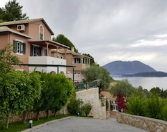 Apart Otel Meganisi Villas (Spartochori, Yunanistan)