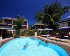 Otel Pinjalo Villa Resort (Balabag, Filipinler)