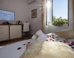 Khách sạn Luxury Rooms Duje (Split, Croatia)