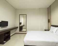 Hotel Reddoorz @ Thamrin Residence (Yakarta, Indonesia)