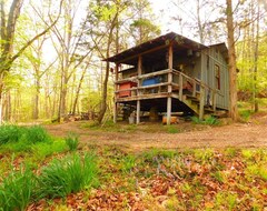 Entire House / Apartment Line Camp Cabin Is Secluded In The Woods Near The River. (Dixon, USA)