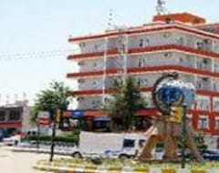 Khách sạn Buyuk Gecit Hotel (Batman, Thổ Nhĩ Kỳ)