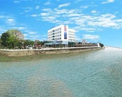 Khách sạn Mỹ Trà Riverside (Quảng Ngãi, Việt Nam)