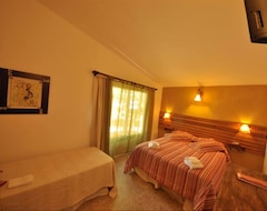 Hotel Complejo Najul Suites (Mina Clavero, Argentina)