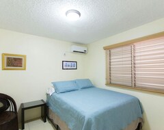 Toàn bộ căn nhà/căn hộ New Kingston Guest Apartment Iv (Kingston, Jamaica)