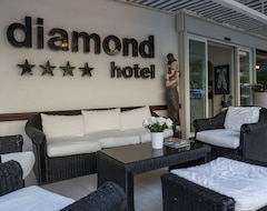 Khách sạn Hotel Diamond (Riccione, Ý)