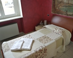 Khách sạn Il Giardinetto (Scanzorosciate, Ý)