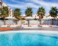 Otel Ibiza Sun Apartments (Playa d'en Bossa, İspanya)