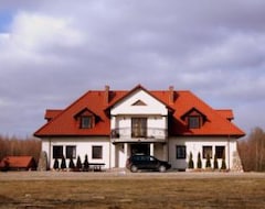 Otel Villa Prezydent (Karczmiska, Polonya)